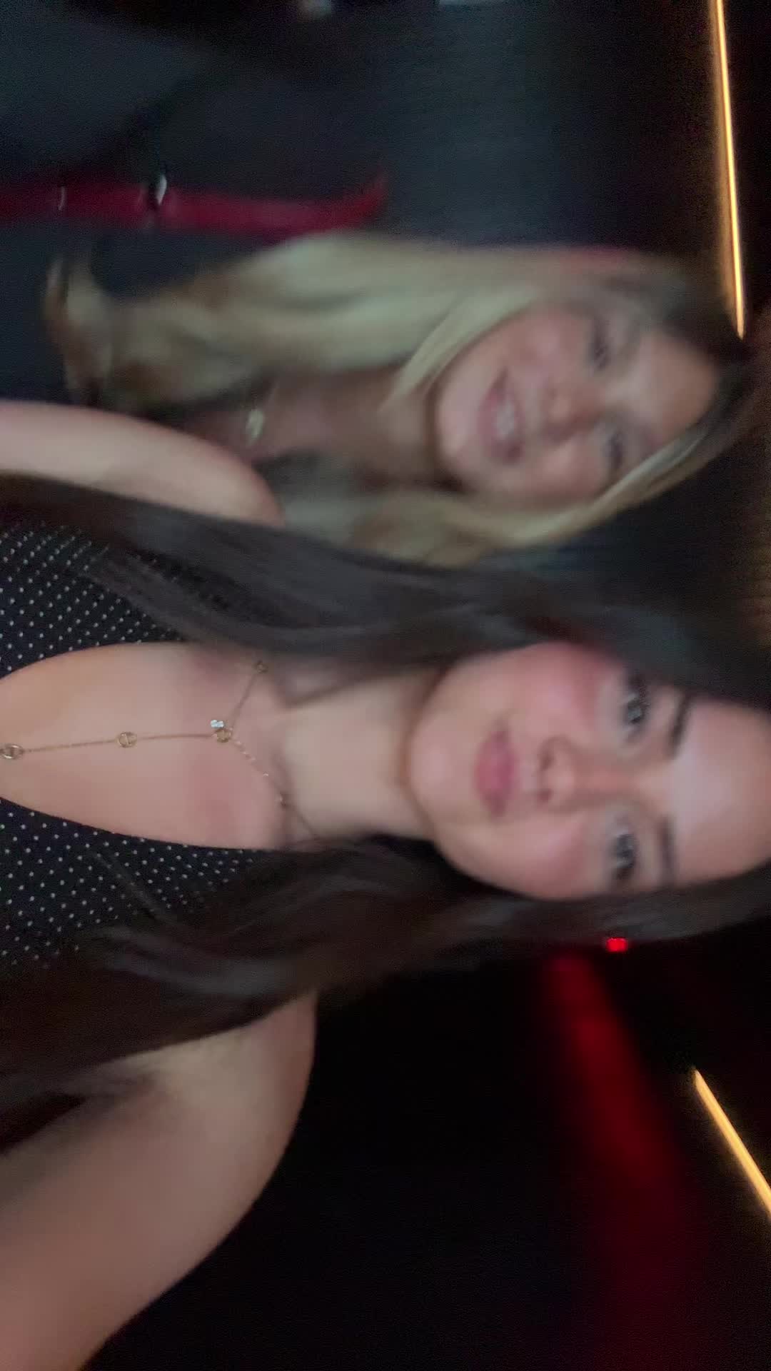 @C&eacute;lia