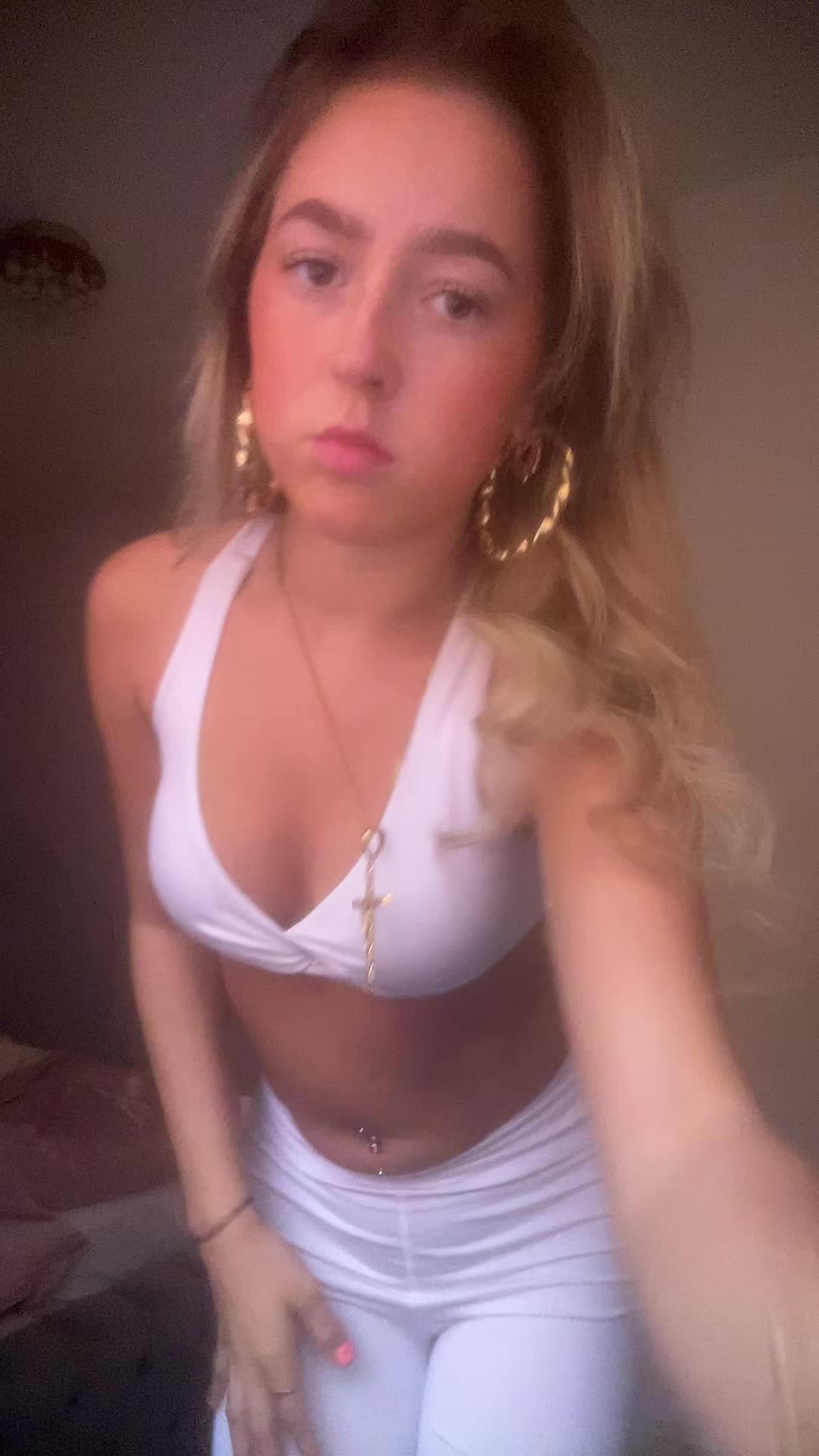 @𝐌𝐀𝐃𝐃𝐈𝐄𝐌𝐀𝐄👸🏼👸🏼