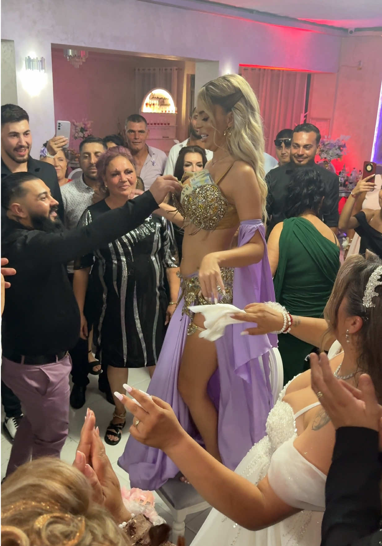 @Bianca Gabriela | Bellydance