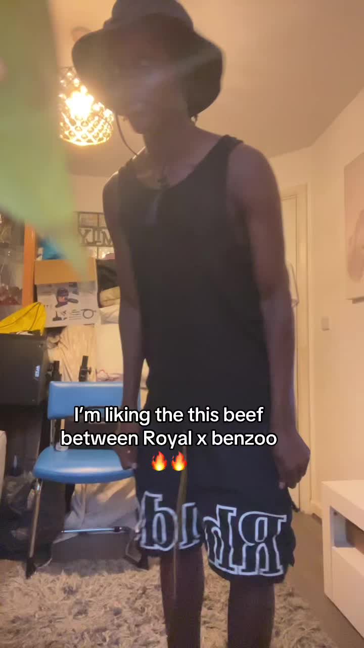 @R.m🫦