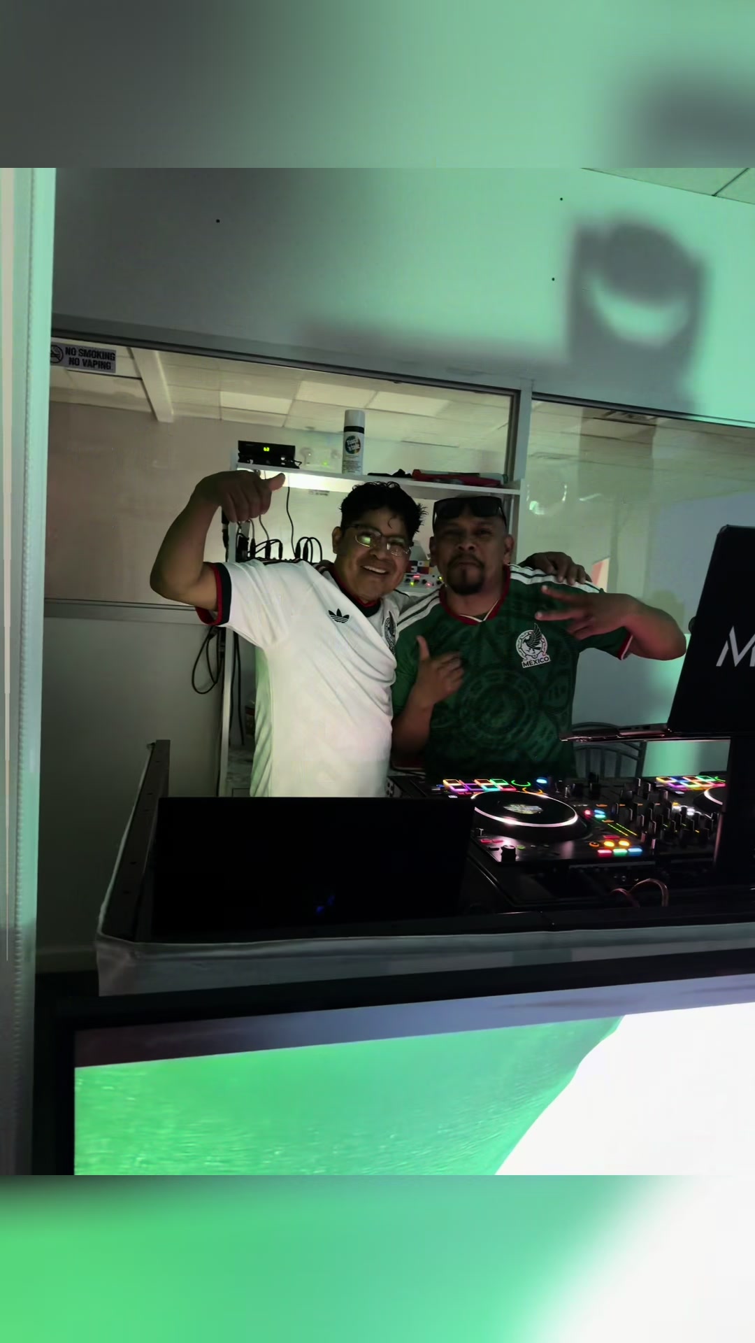 @Camilo Tambriz ( DJ-KAMMI )