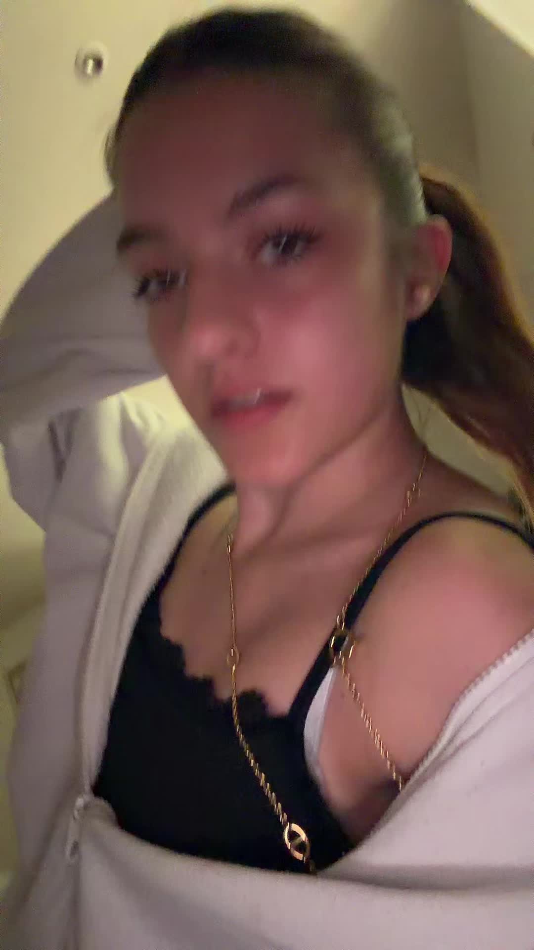 @clara_jmf