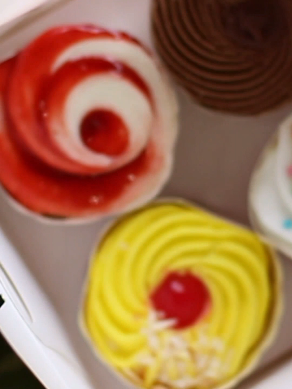 @Borinken Cakes