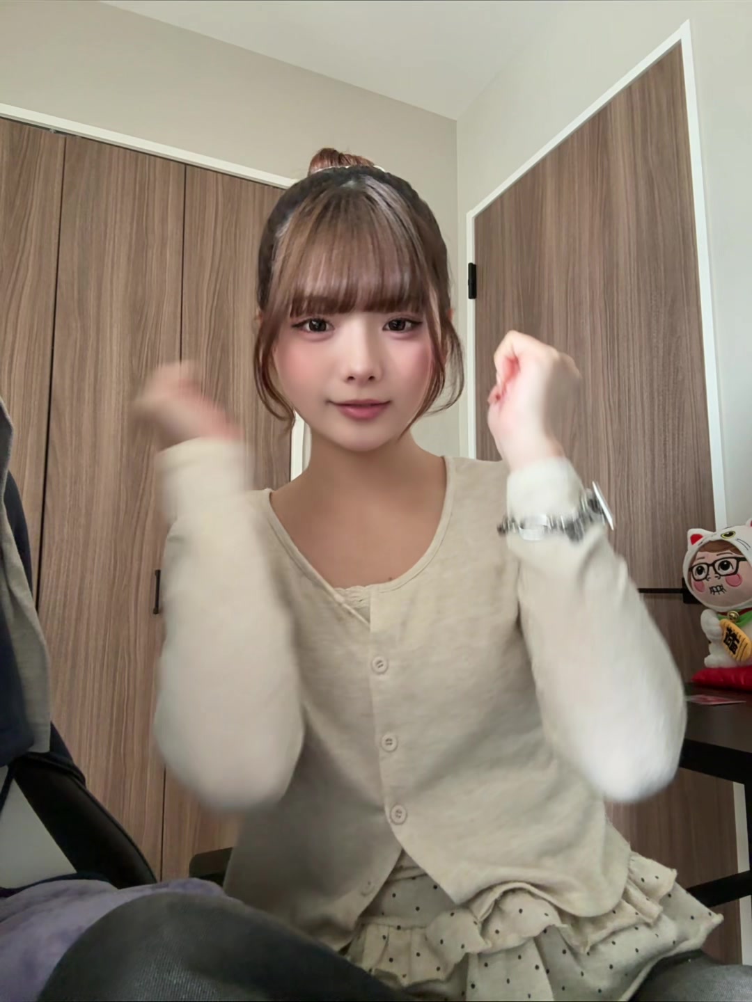 @莉那