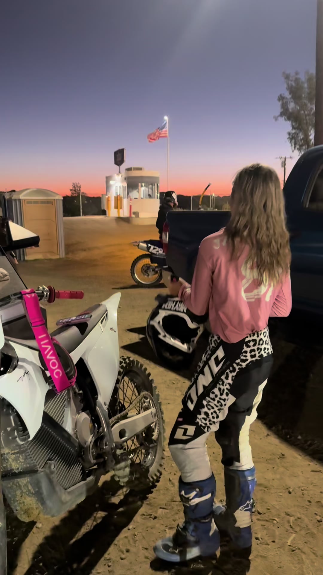 @jaymebrapツ
