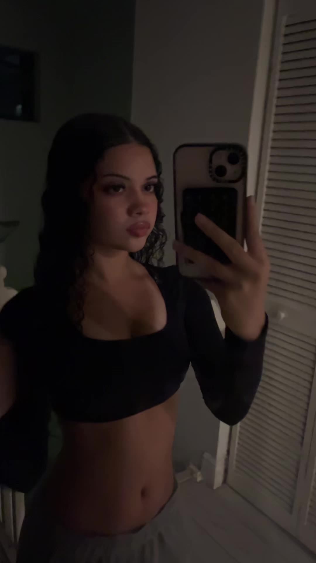 @👑