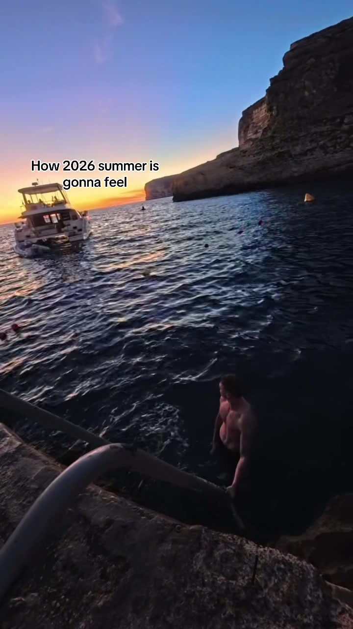 @￶