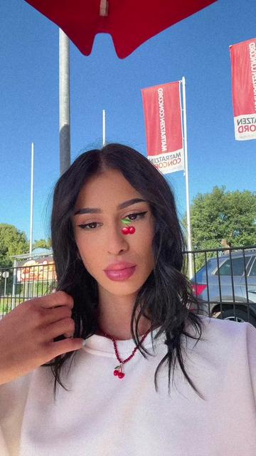@Iulia🩵