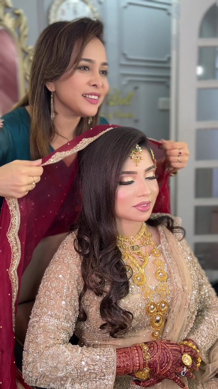 @Women’s Doll Beauty Lounge