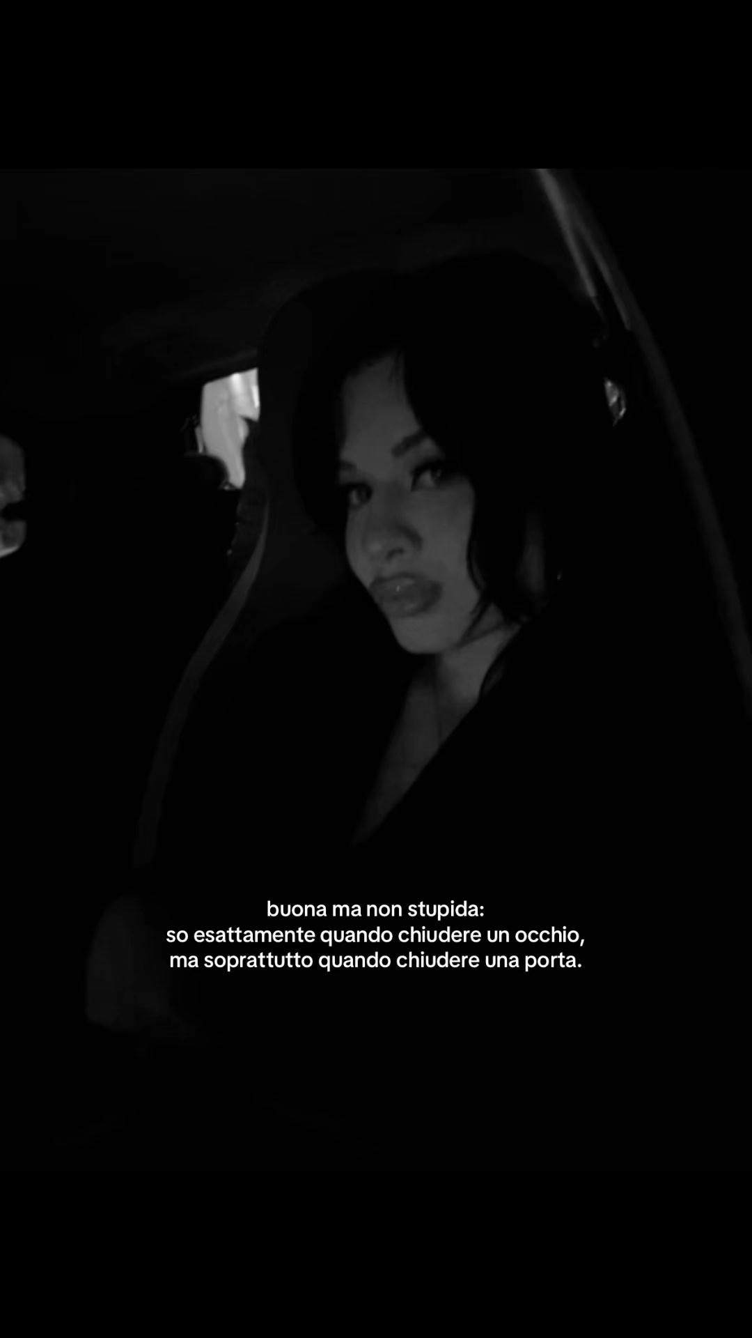 @Elena🦋