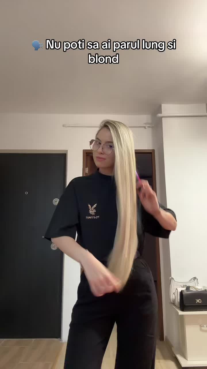 @Gabriela Moroianu