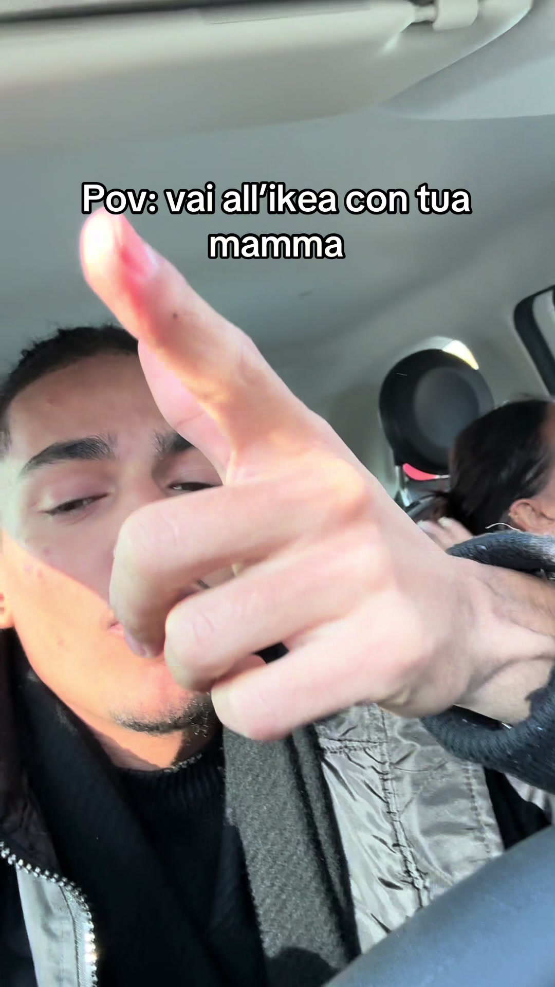 @KiKi🌟