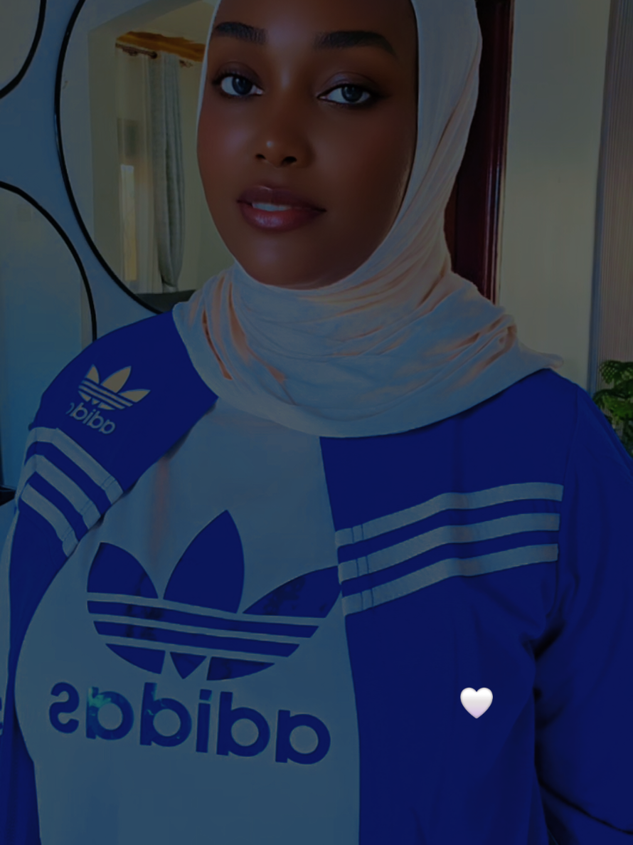 @TahiyahWally 0709908579✈️