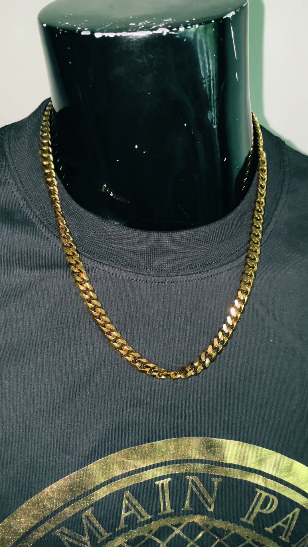 @Designerclothessverige