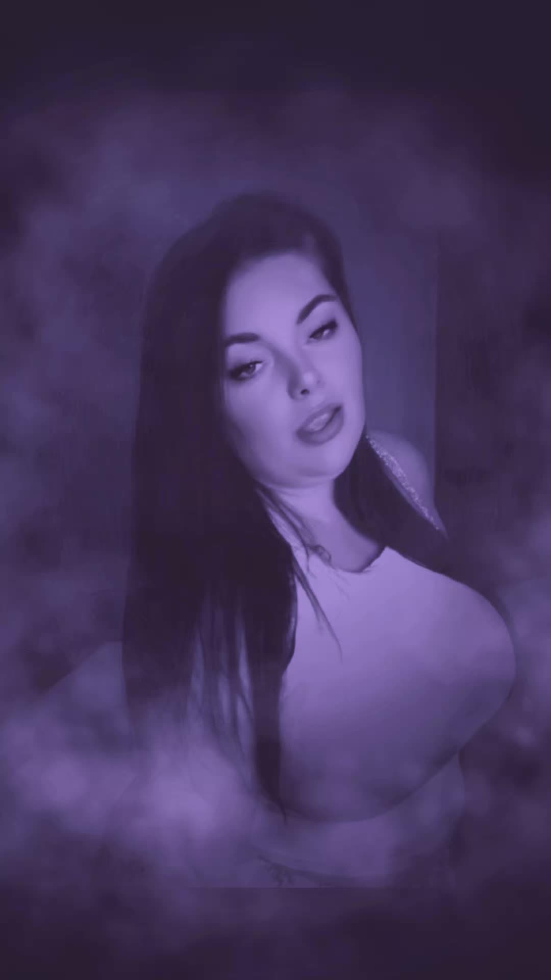 @🍒𝒮𝒽𝒶𝓃𝒶 ~𝓁o𝓊𝒾𝓈𝑒🍒