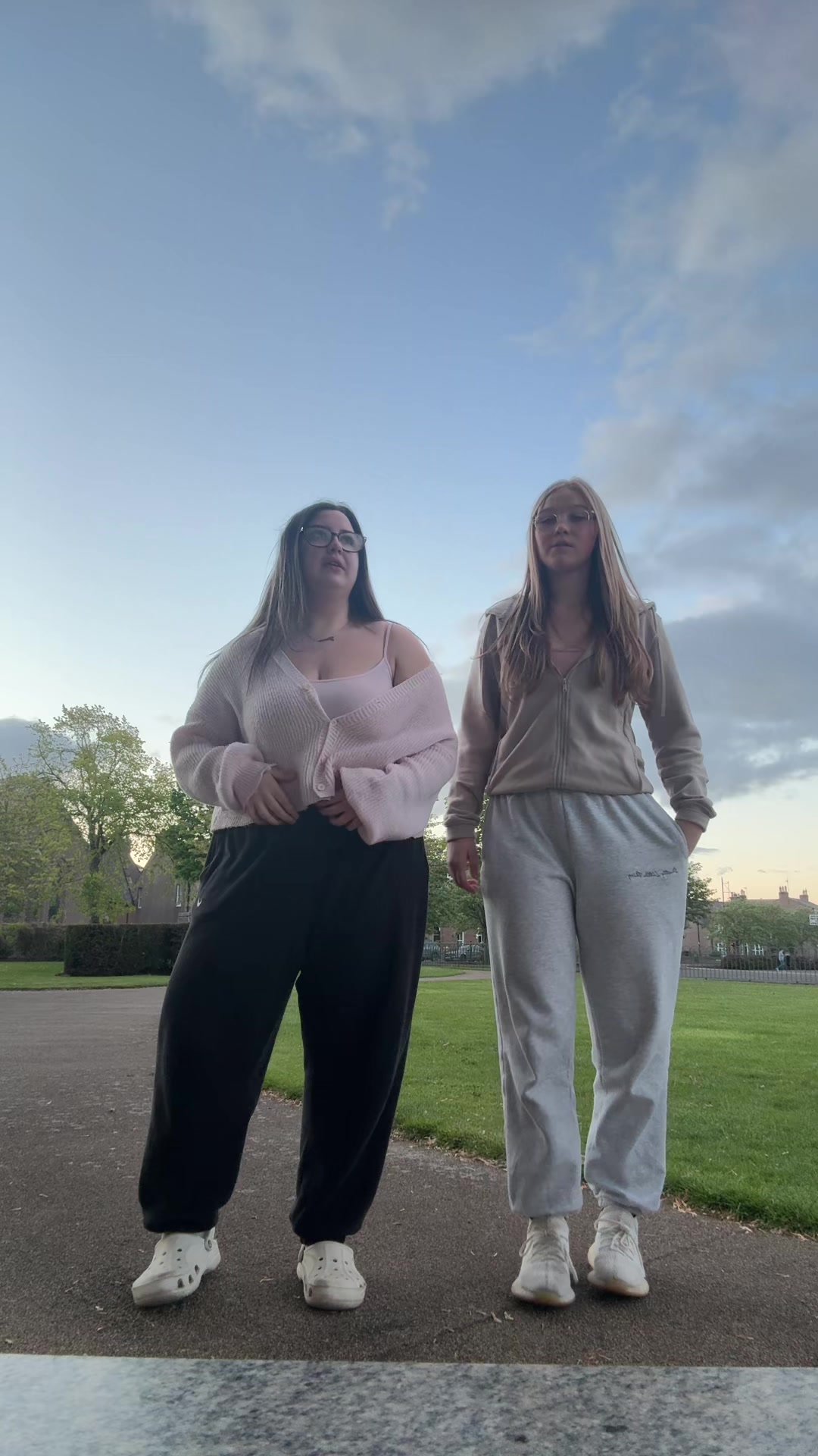 @𝐳𝐚𝐳 🫰🏻🫰🏻🤍🤍🥂🥂