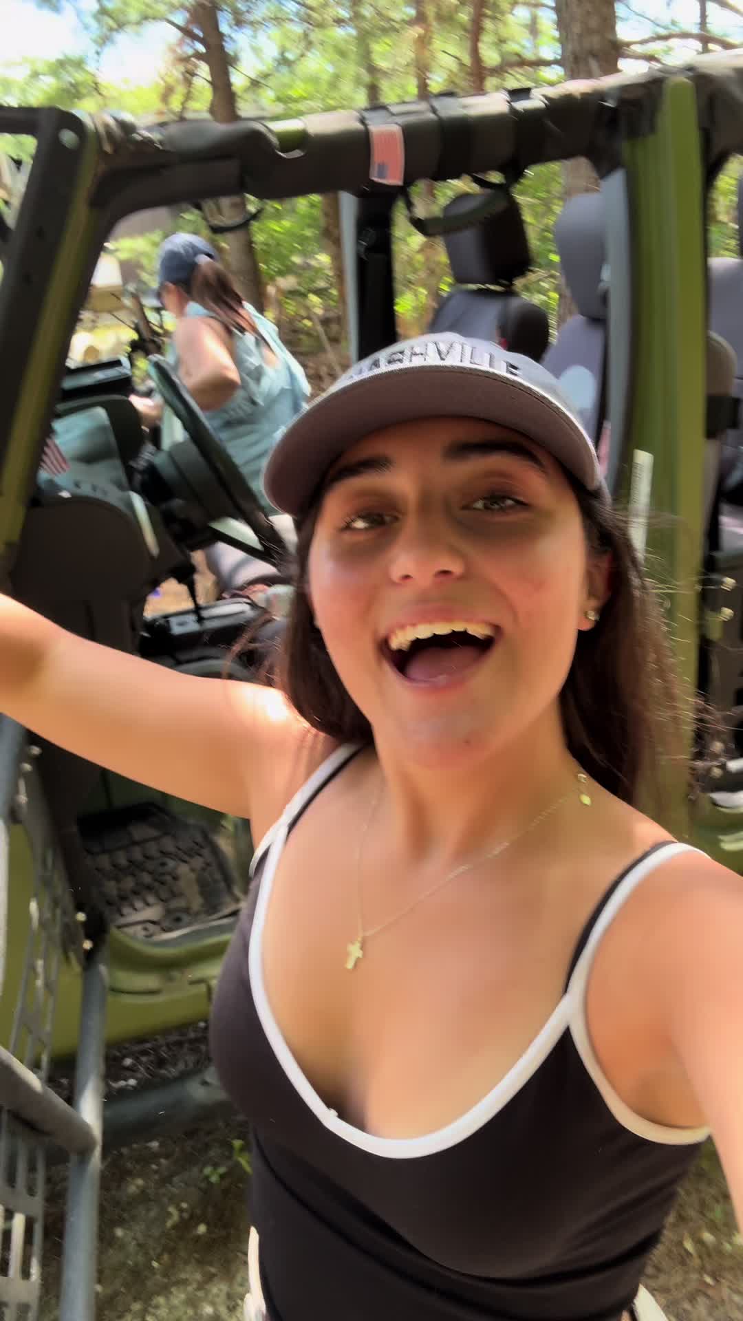 @j&uacute;lia machado