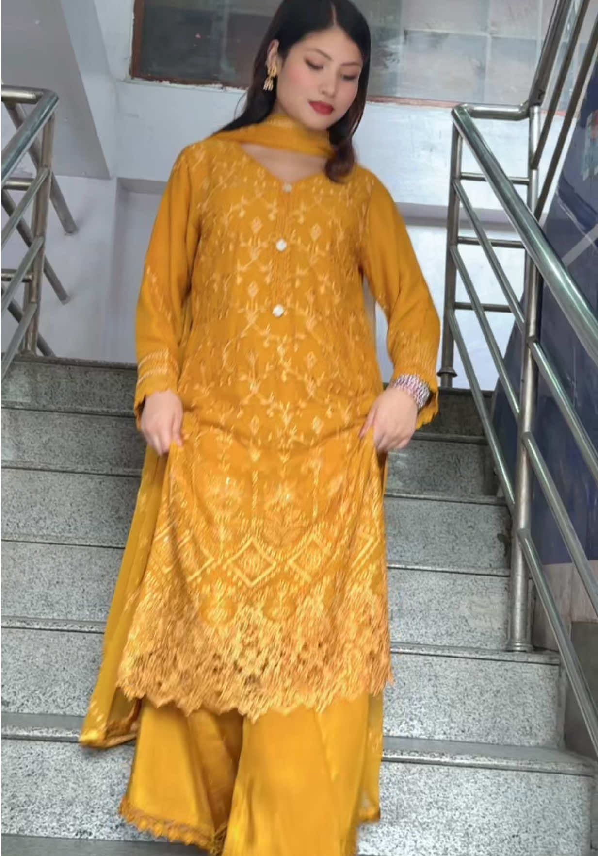 @Saafiya&rsquo;s Luxury Apparels