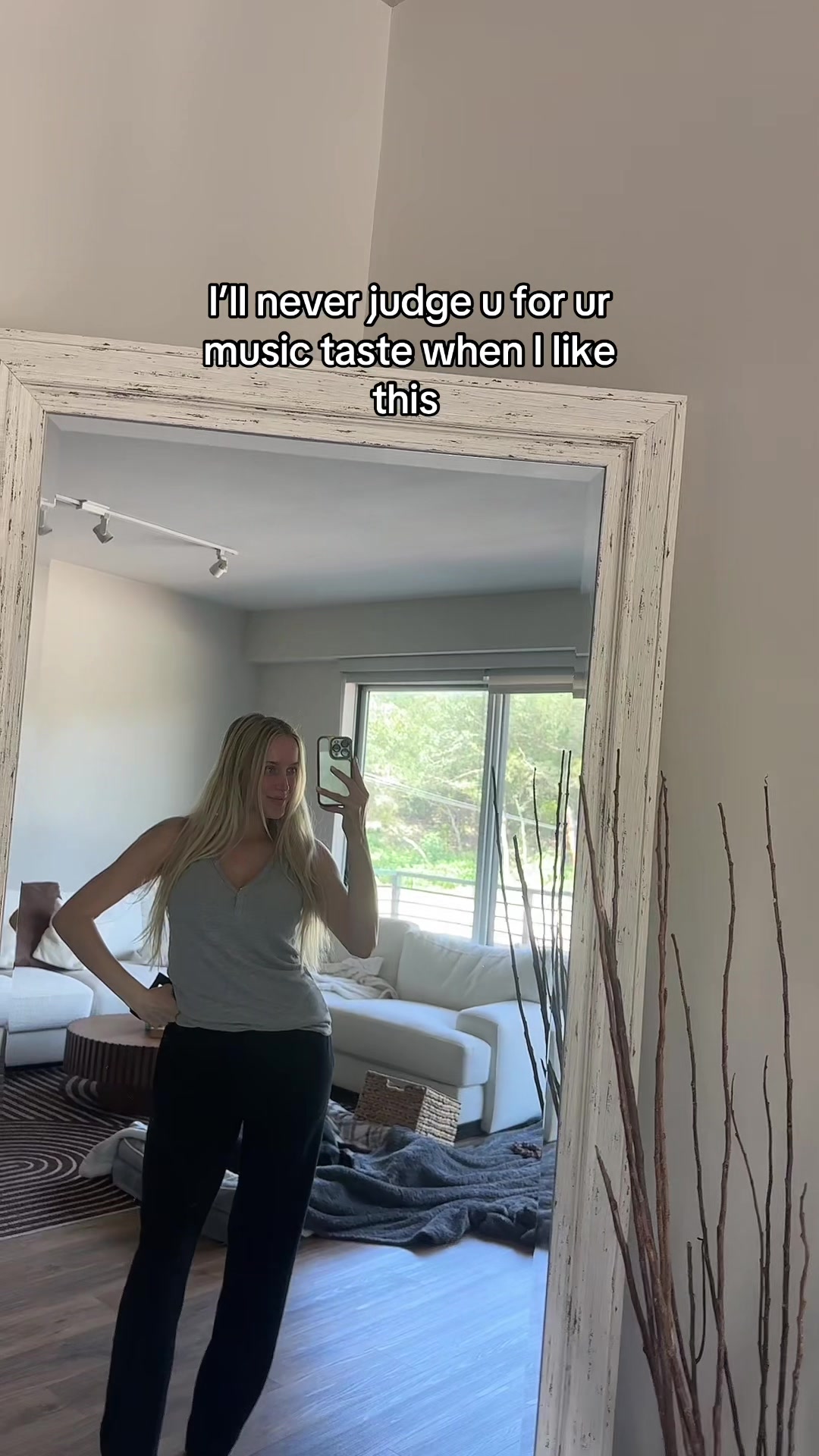 @bellapowers