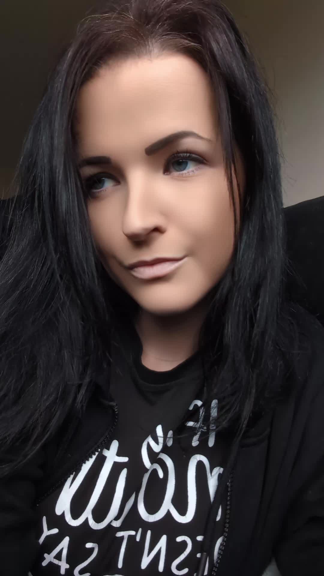 @Stace🐼🏴💞