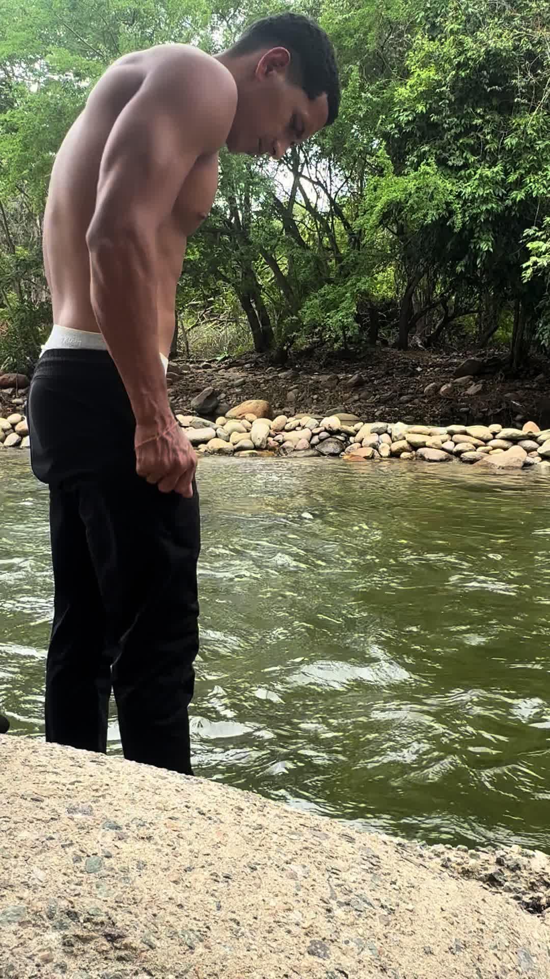 @misscolombia_Ander