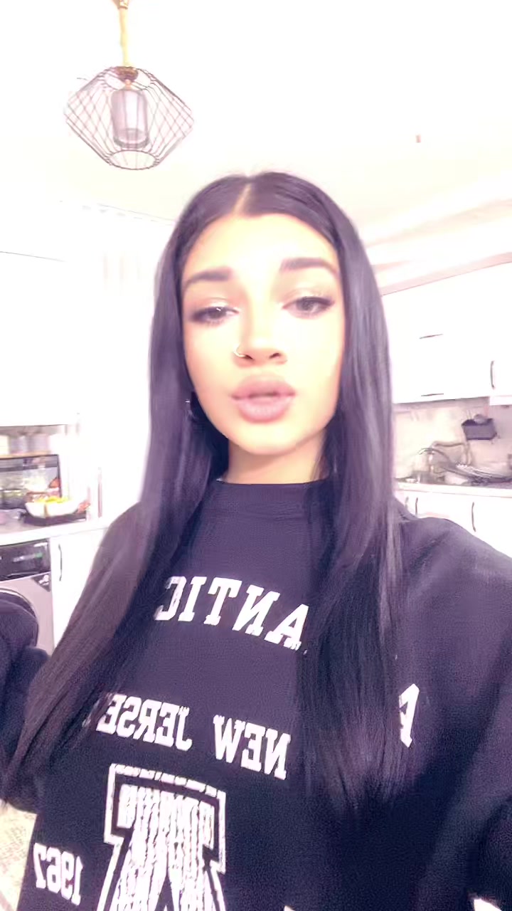@melika