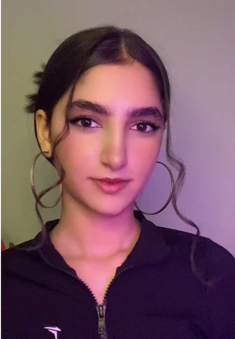 @𝐒𝐀𝐑𝐀𝐇 💝