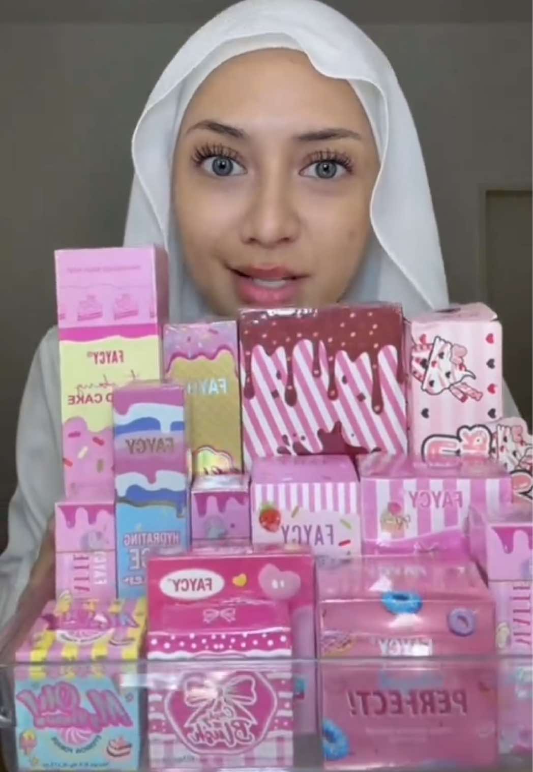 @yana hassan