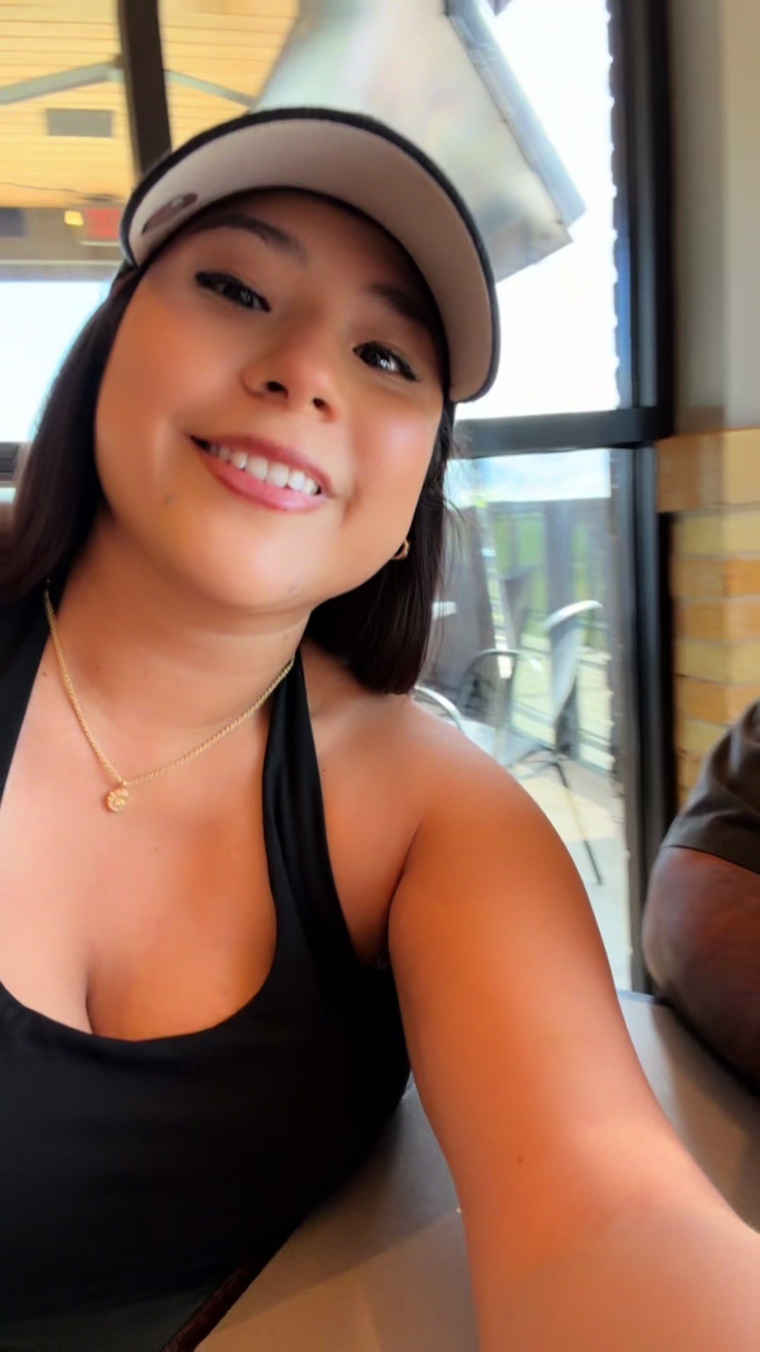 @hey_itschristine21