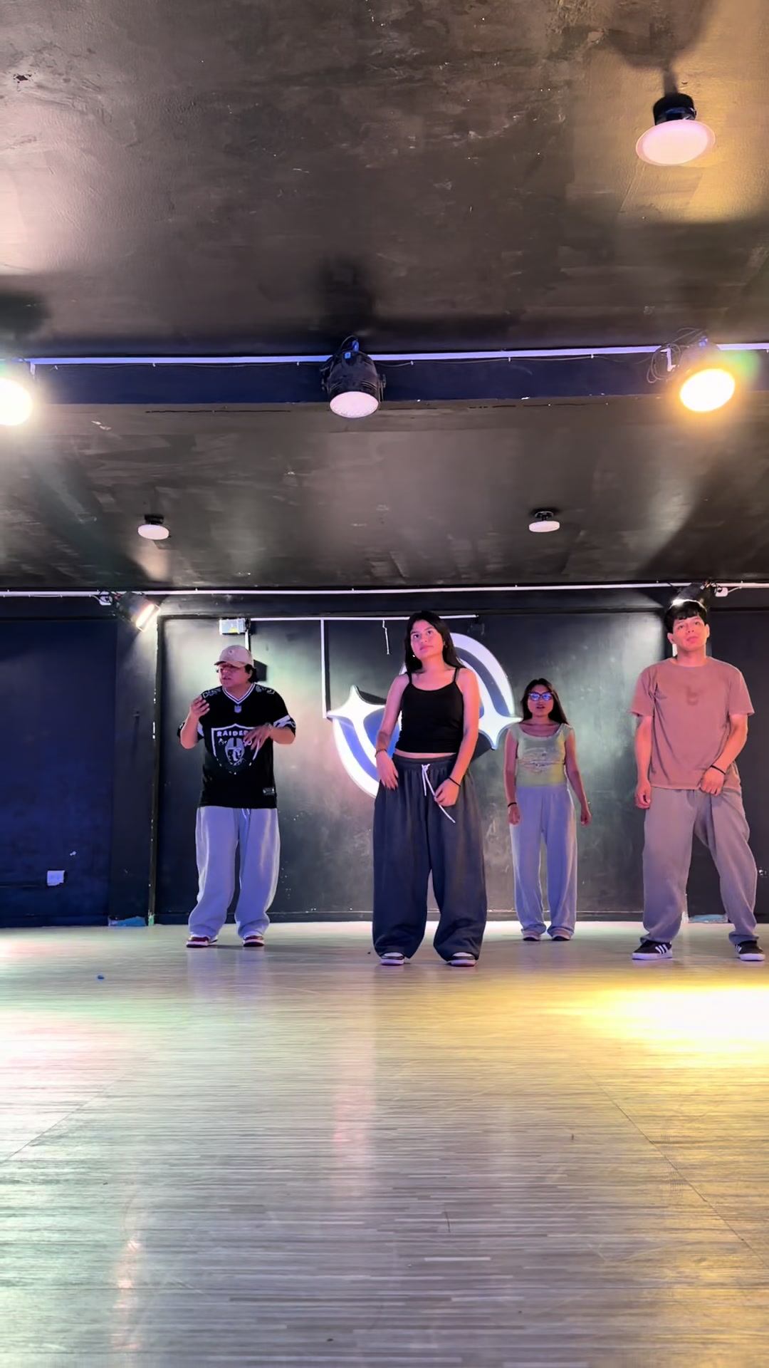 @X FORCE - ESCUELA DE BAILE