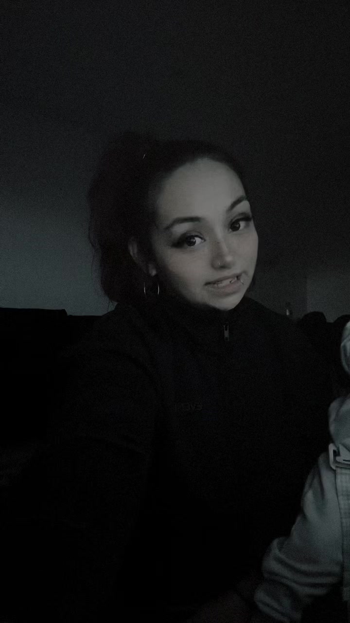 @Valentina