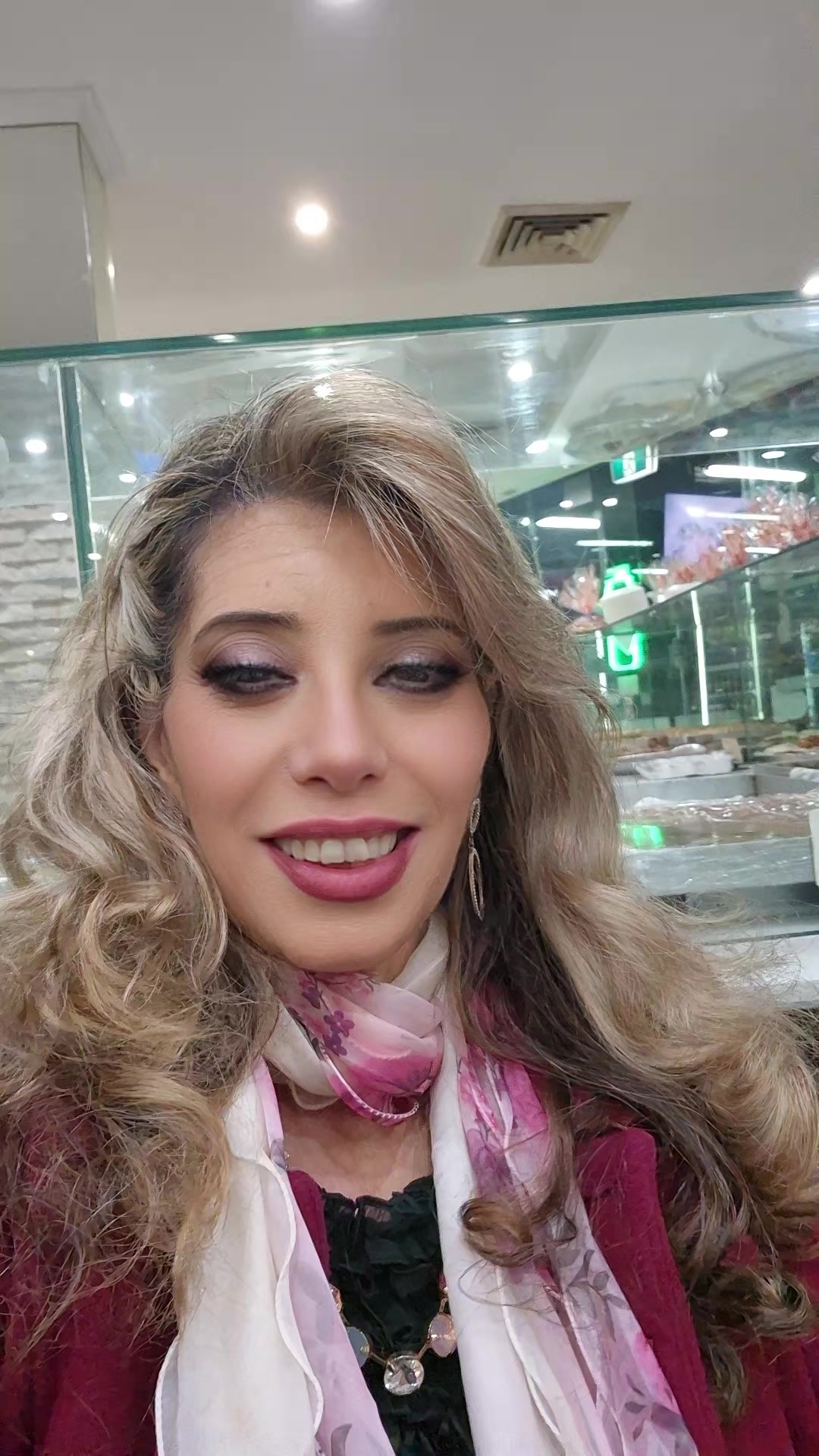 @Manoushka