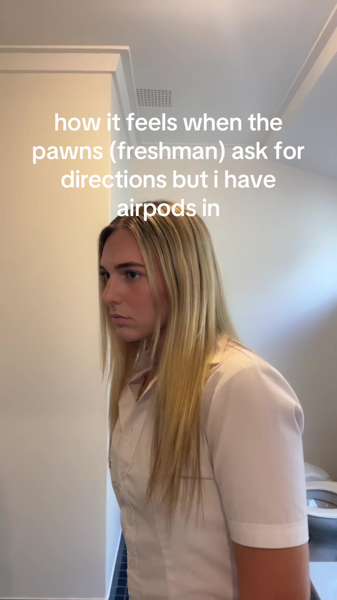 @GirlsWhoGoon