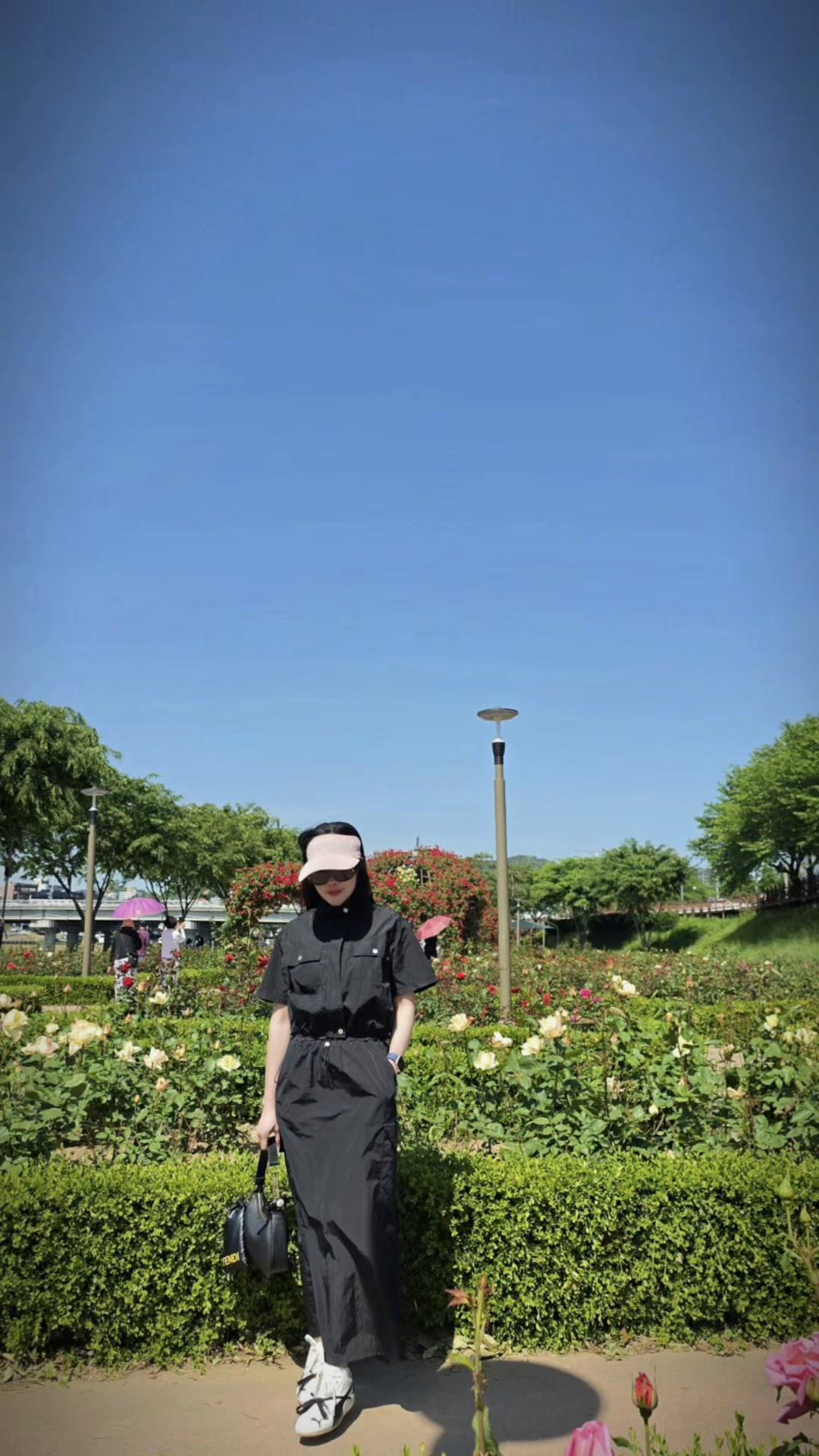 @park jiyeong