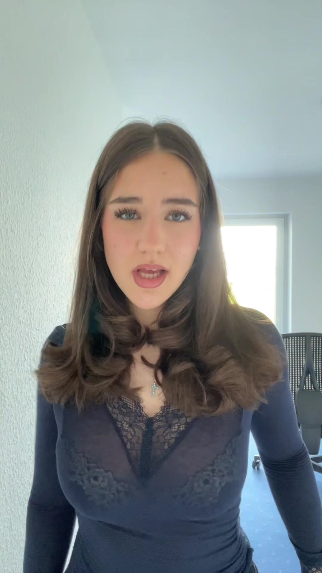 @𝐚𝐦𝐞𝐥𝐢𝐞
