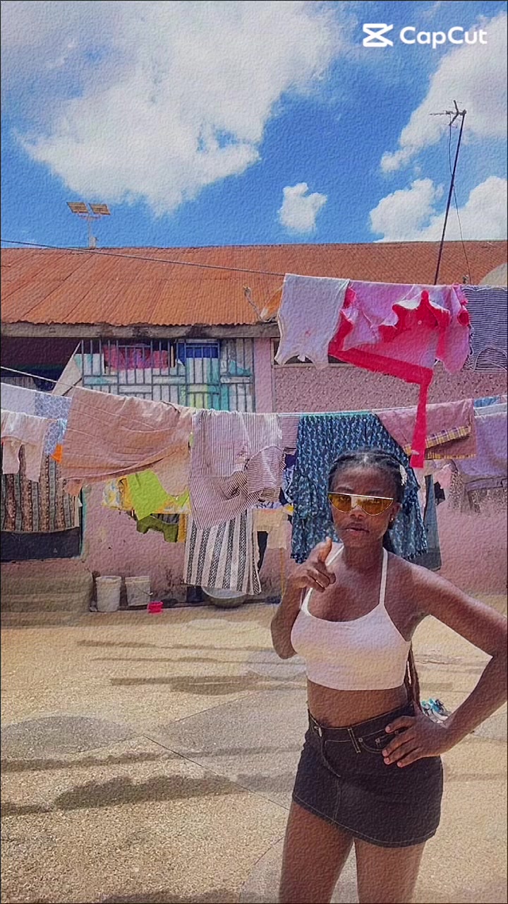 @AWURAA ðABENA @19