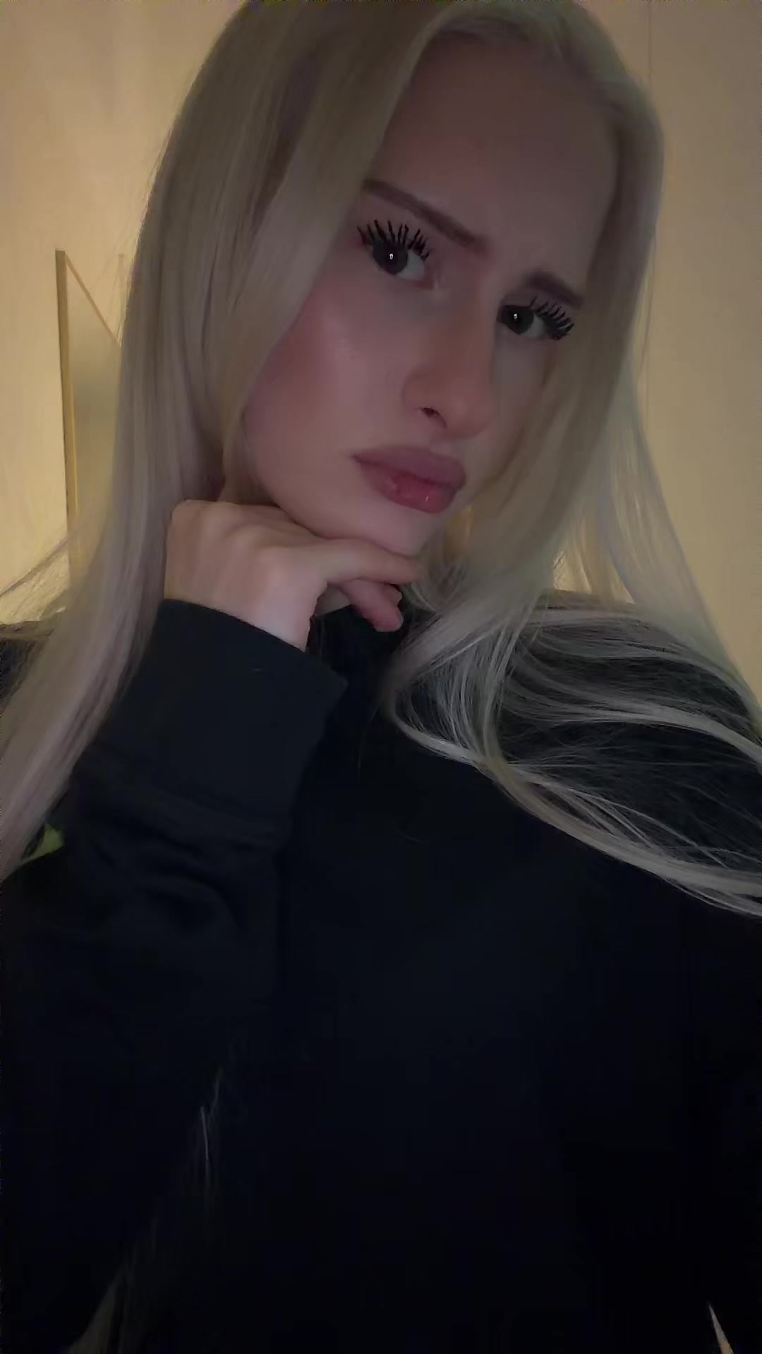@tina ྀི