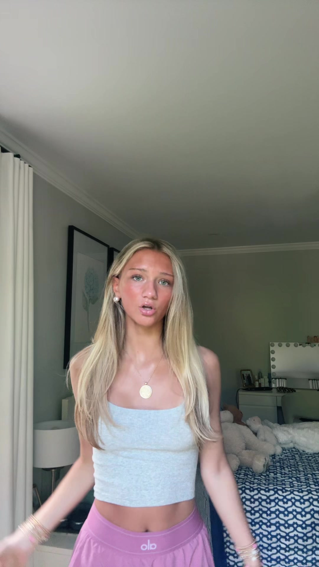 @evelyn