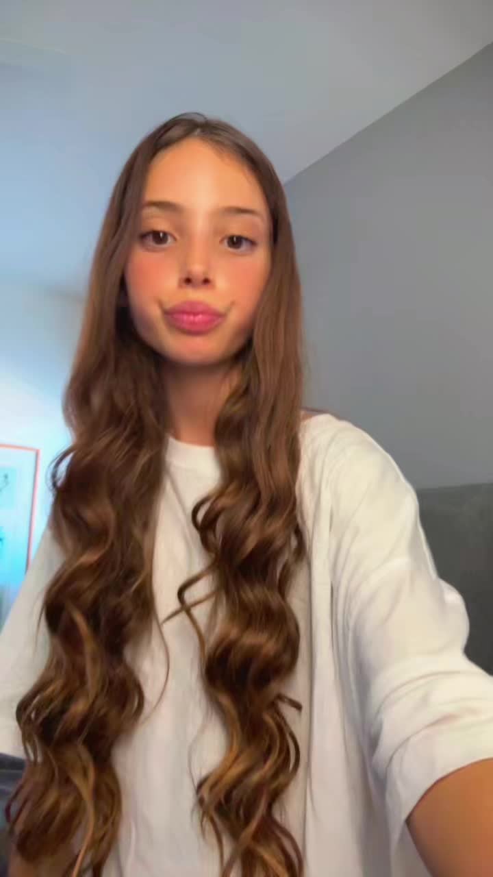 @𝒀𝒖𝒍𝒊 𝑴𝒂𝒓𝒈𝒐𝒍𝒊𝒔🤍