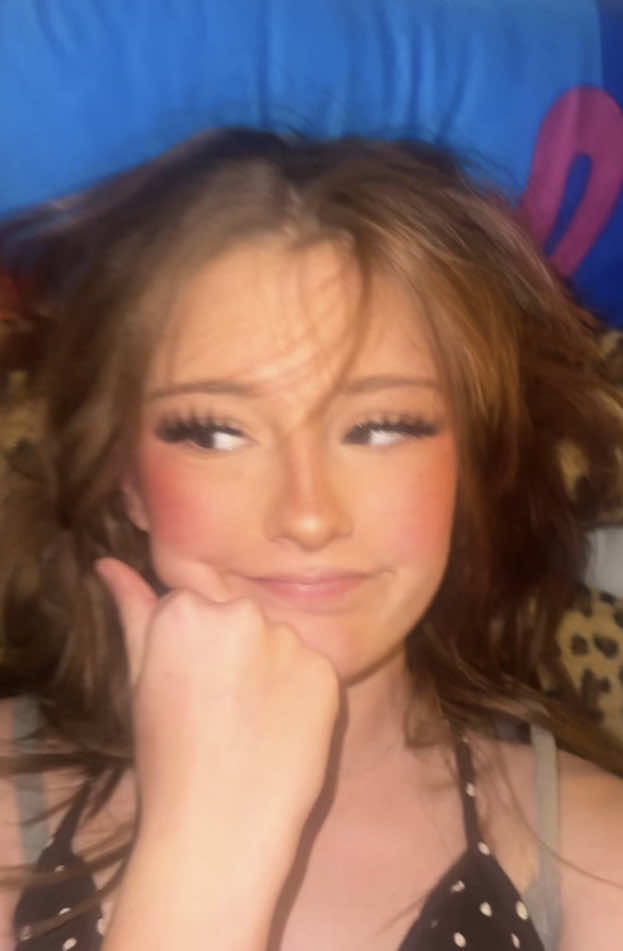 @༺ღ༒𝓮𝓵𝓸𝓲𝓼𝓮༒ღ༻