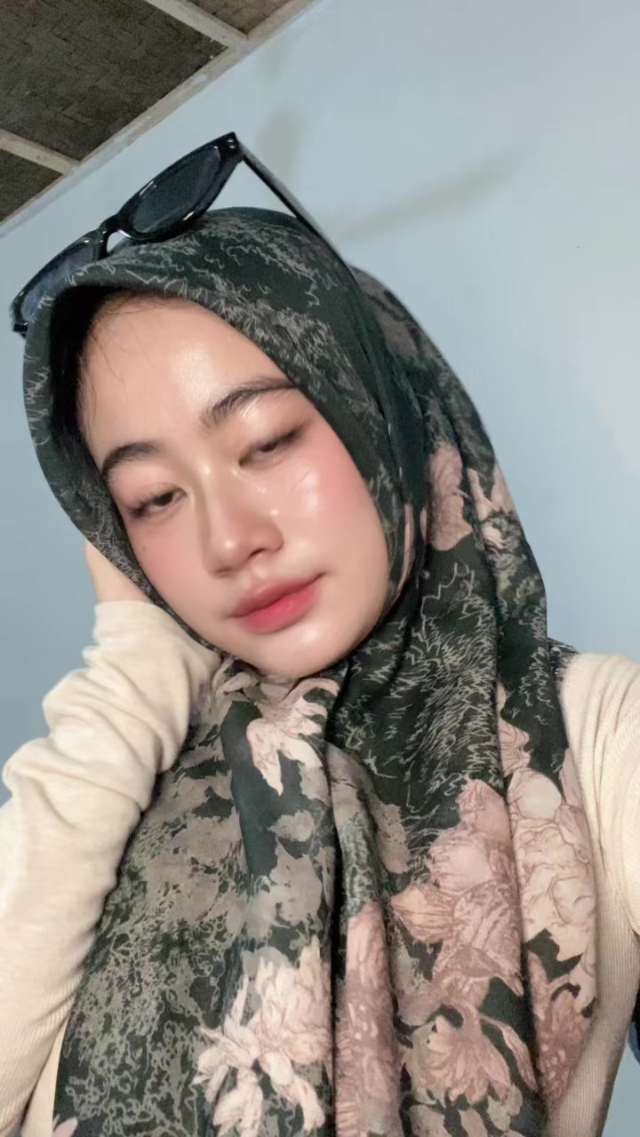 @Cinta cantik