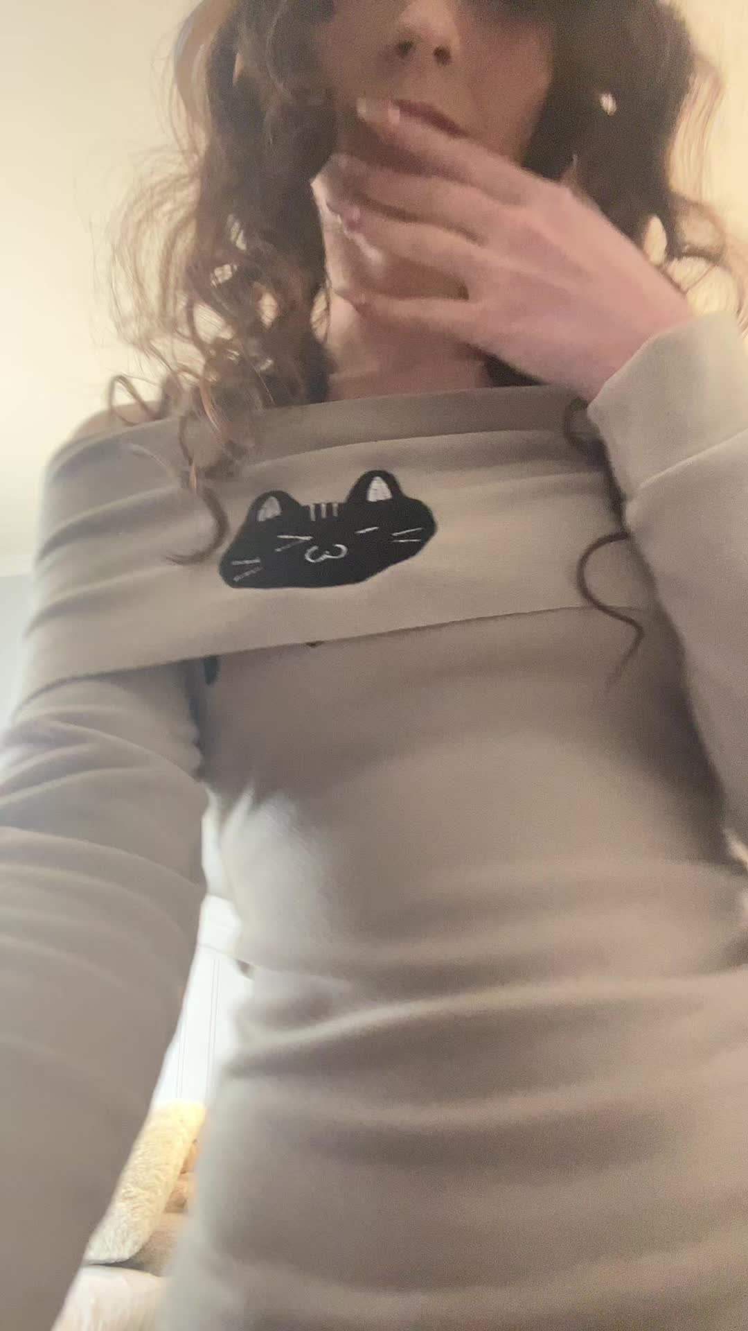 @🍨