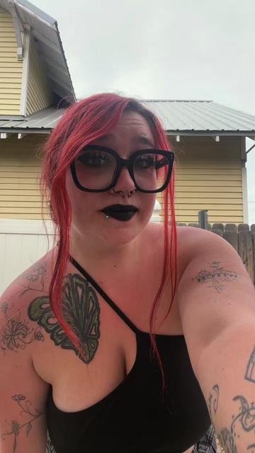 @Pyroprincess🖤🖤