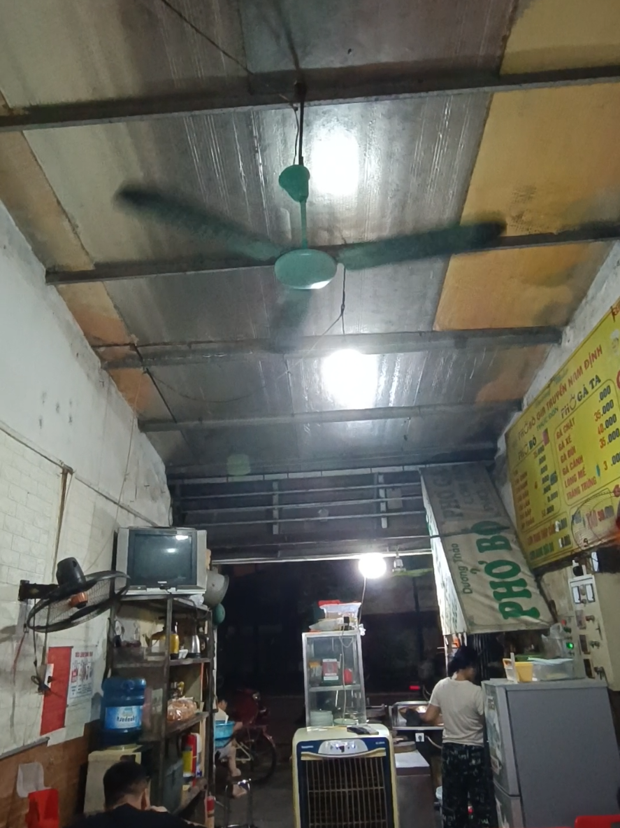 @ceiling fan is vietnam