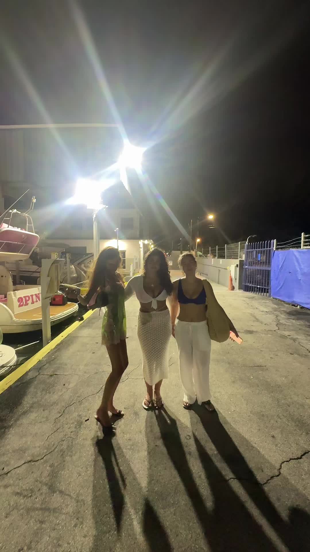 @Chuckiechuckk