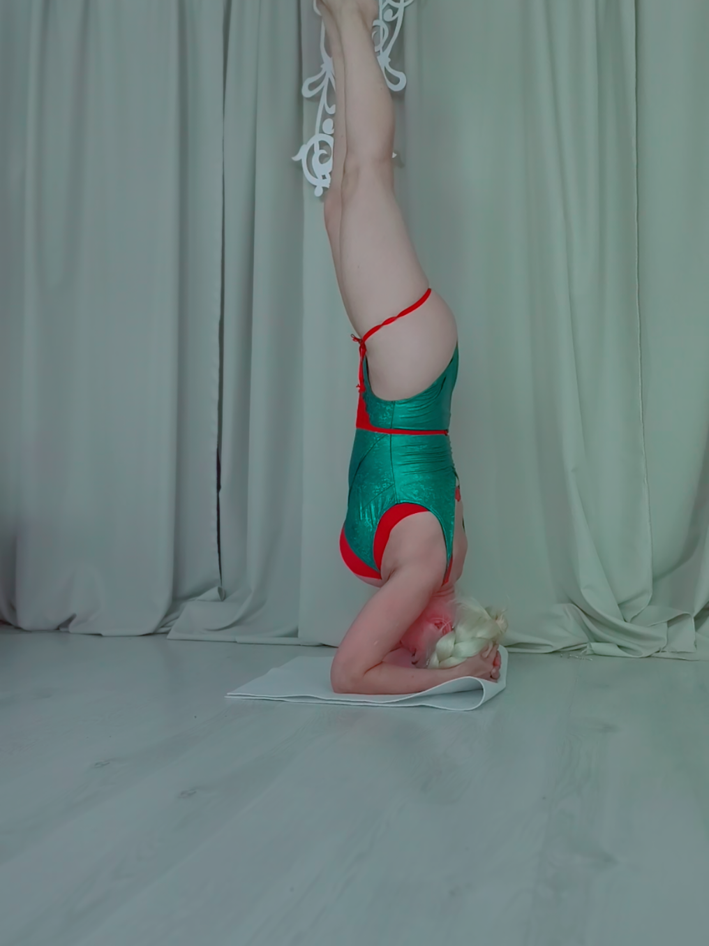 @Анна Ястребова