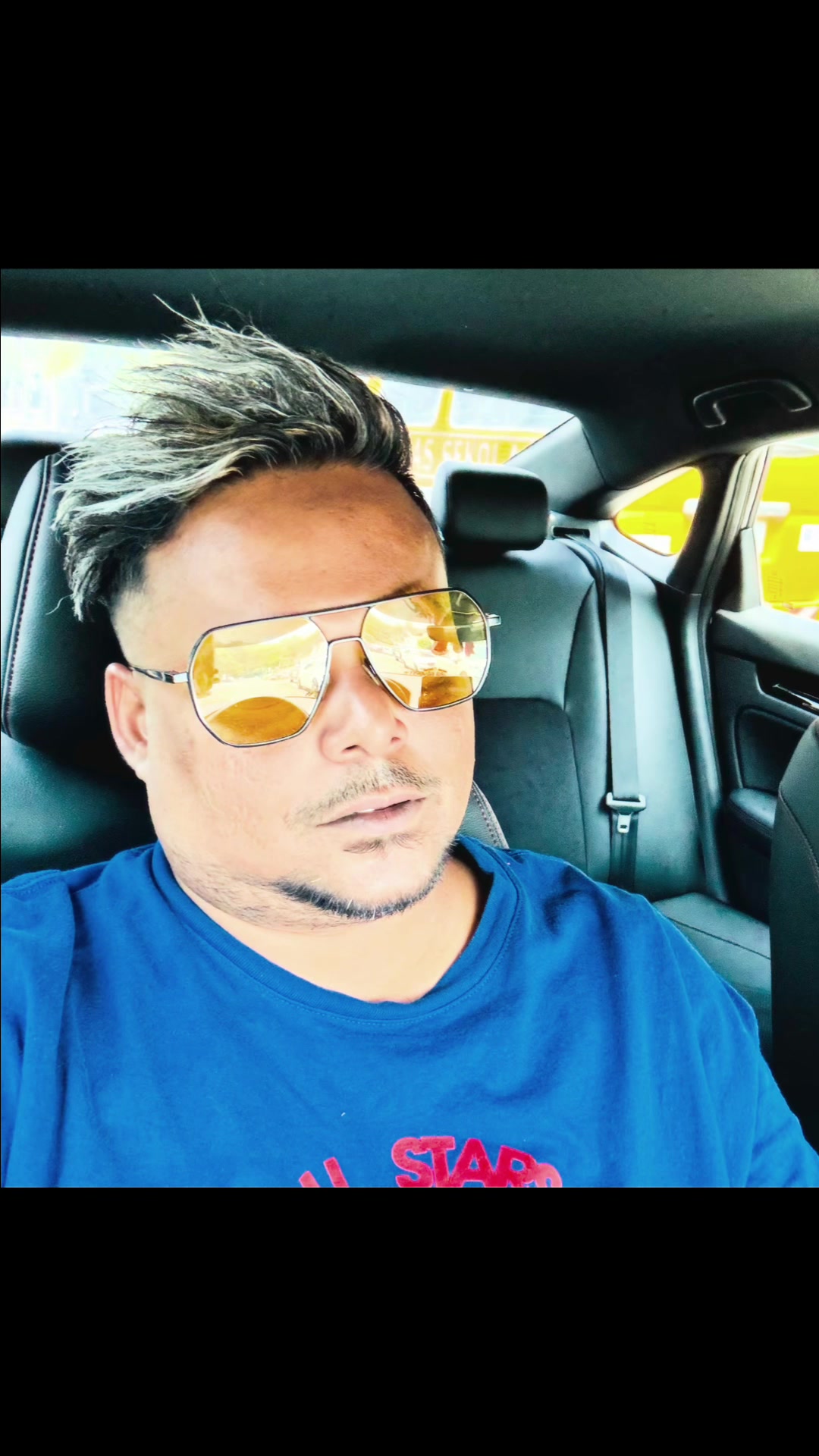 @Mistæâ Green Vijay fan🔵⚪️