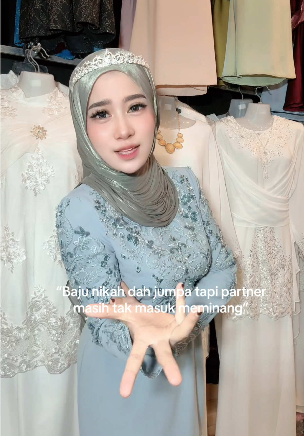 @Elly Emylia Boutique