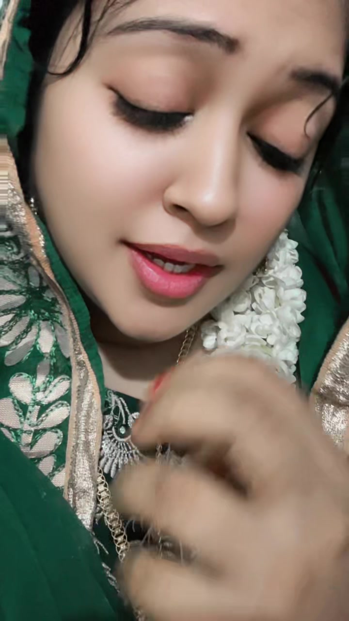 @Razhiya