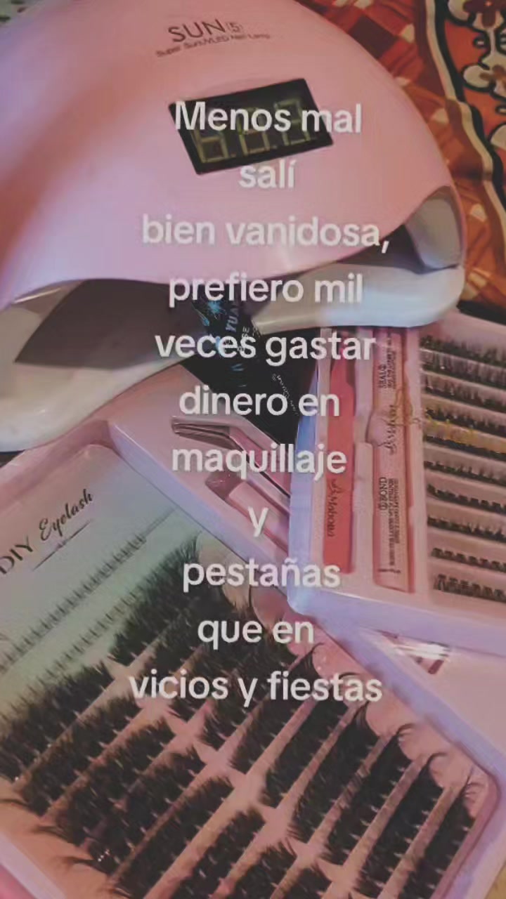 @DEVANI🎀